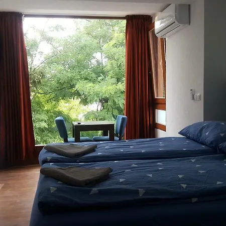 Beautiful View Of Center סראייבו