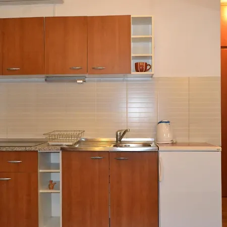 Beautiful View Of Center Apartment
